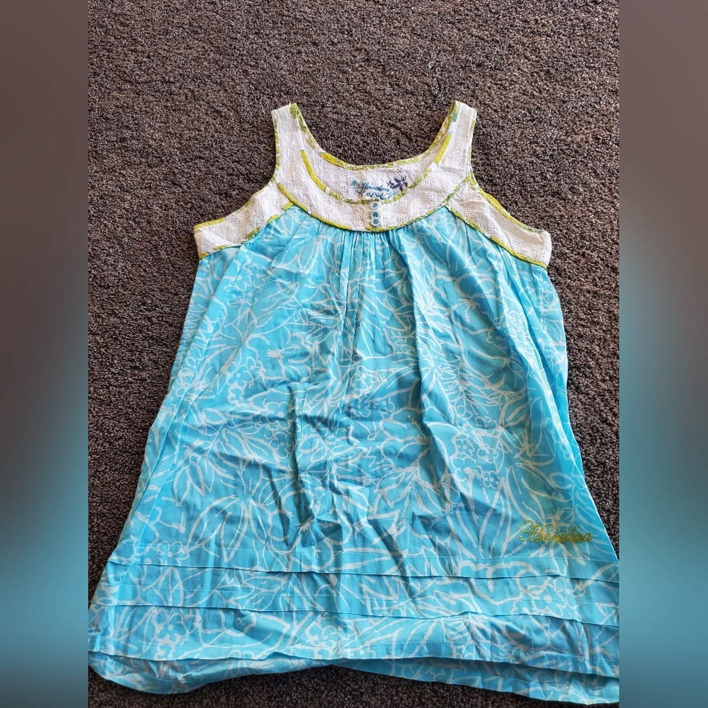 Honolulu blue, white, yellow shirt